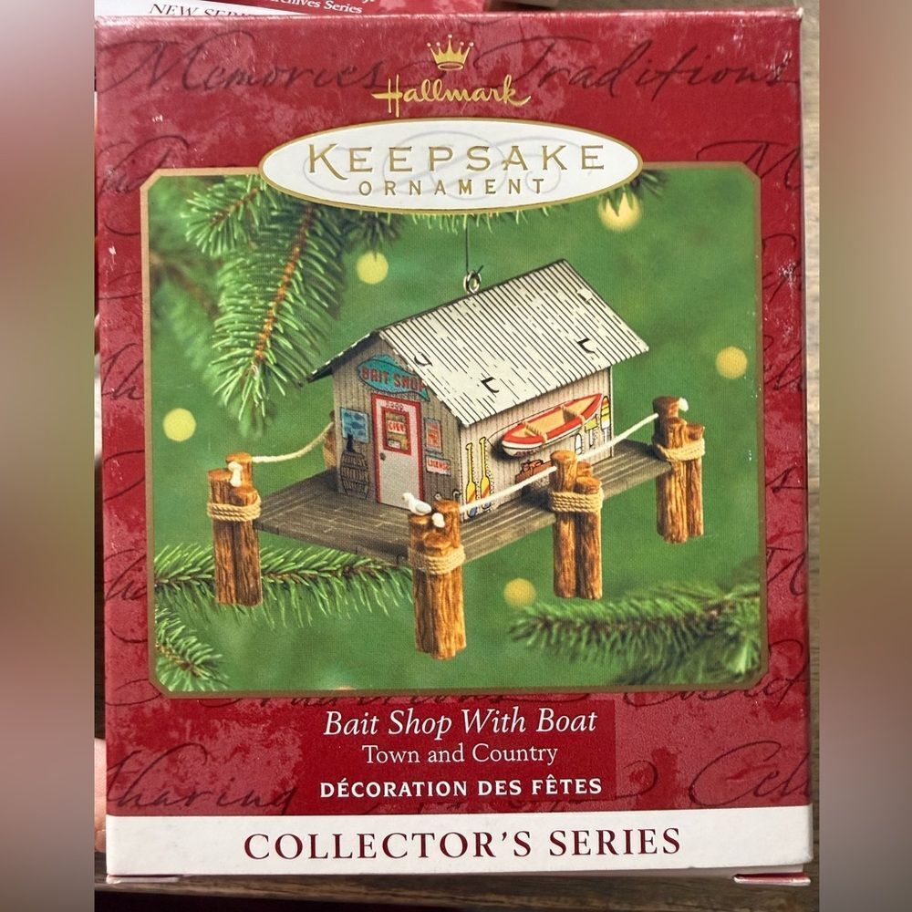Hallmark Keepsake Ornament – “Bait Shop With Boat” (Collector’s Series)